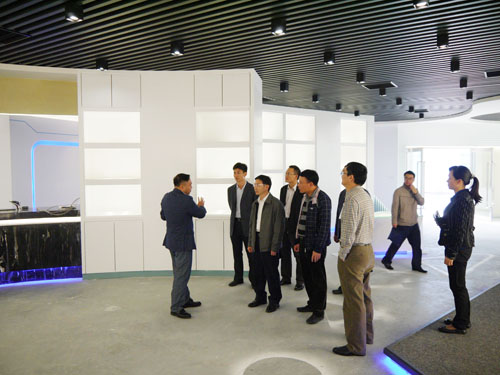 showroom of die casting machine and injection molding machine